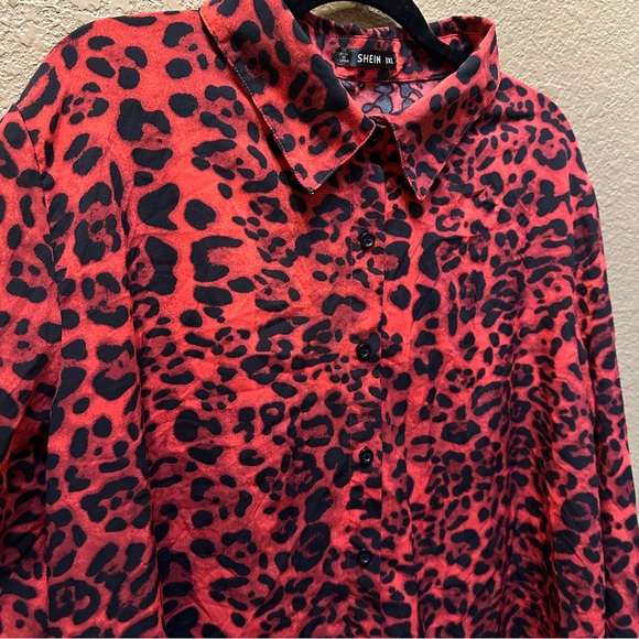 Red and Black Leopard Print Button Down Shirt - Picture 5 of 5
